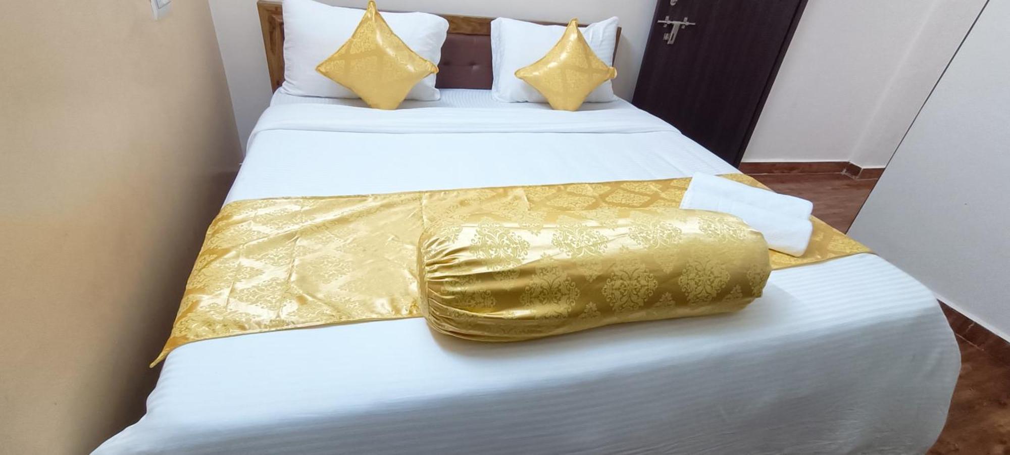 Hotel Vip Prime Puri Luaran gambar