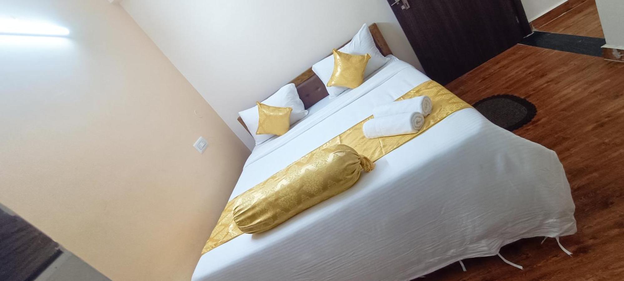 Hotel Vip Prime Puri Luaran gambar