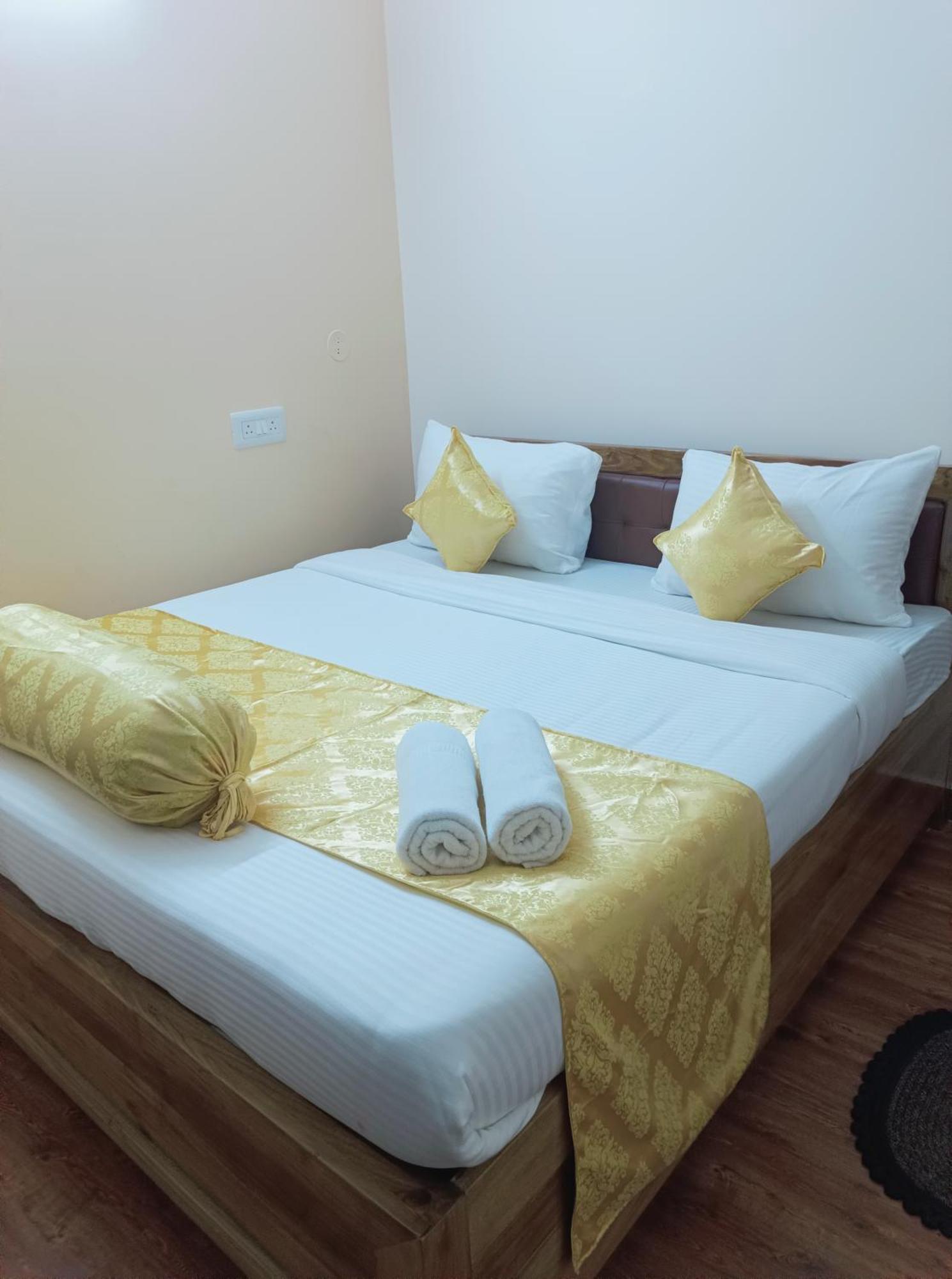Hotel Vip Prime Puri Luaran gambar