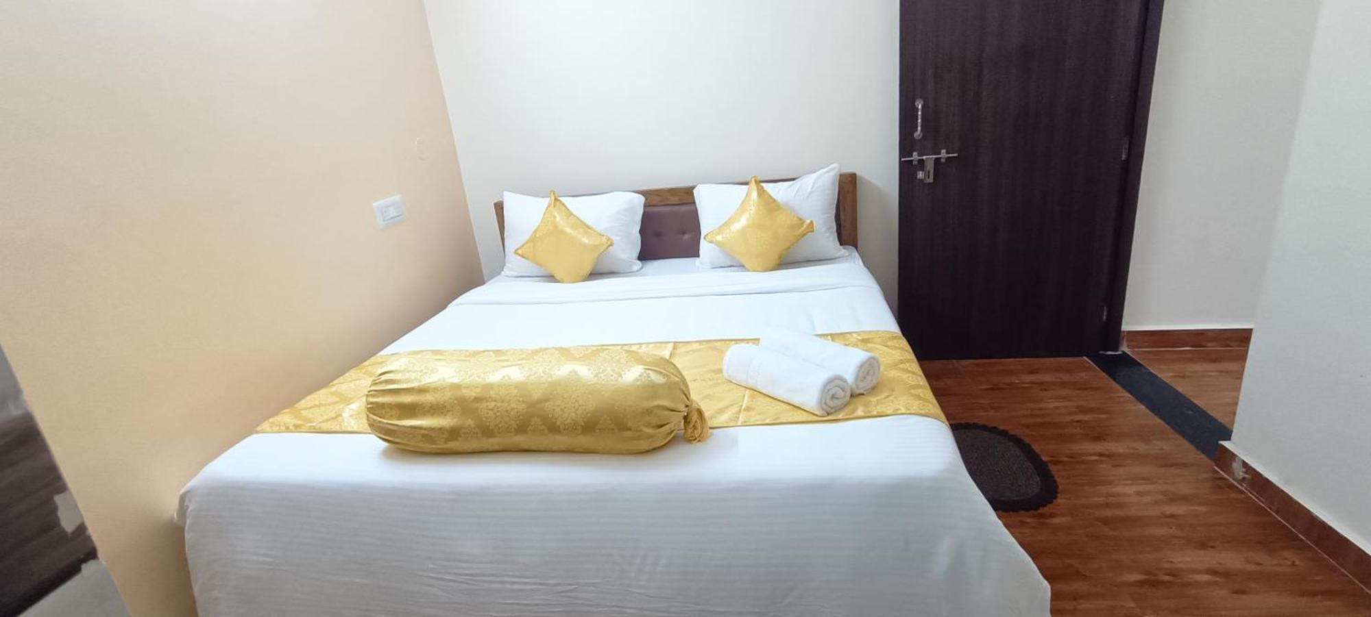 Hotel Vip Prime Puri Luaran gambar