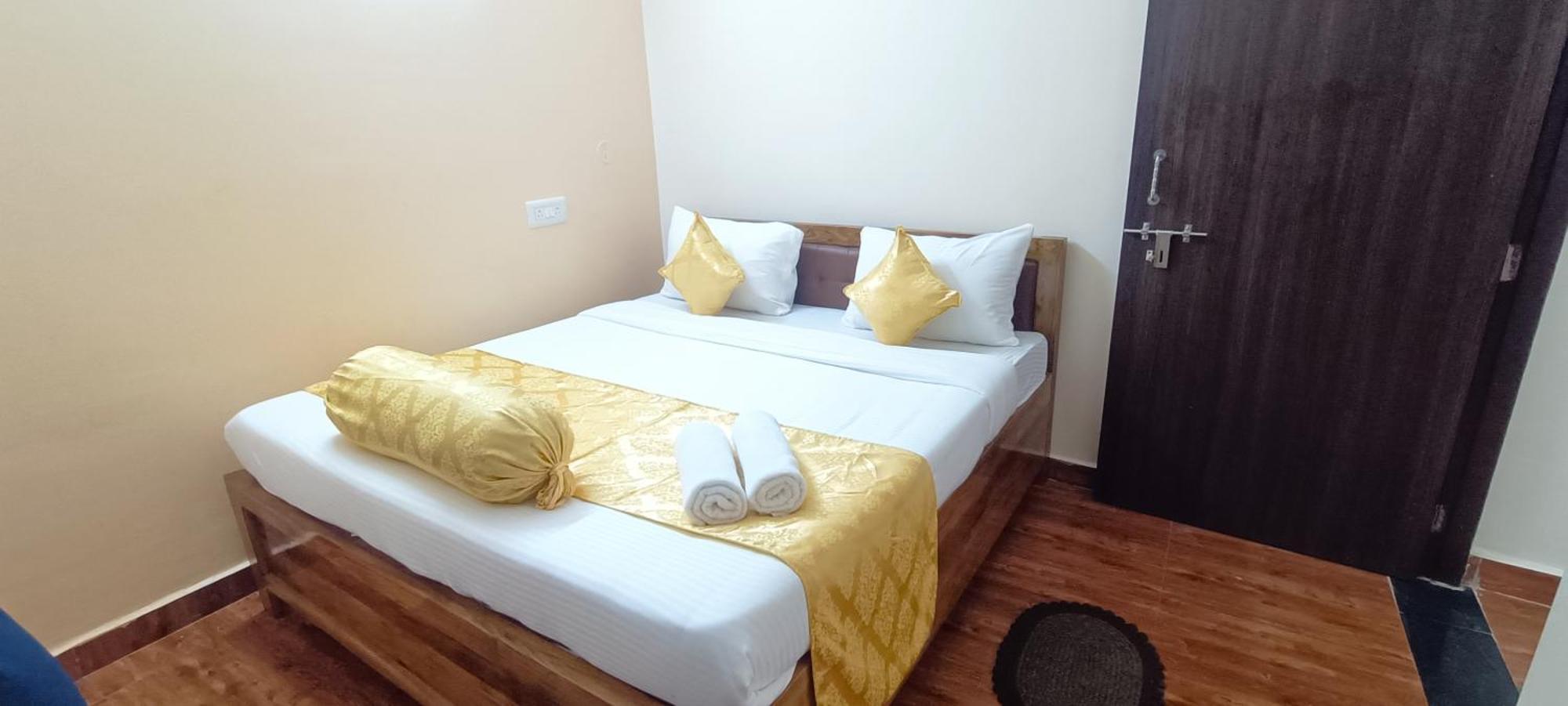 Hotel Vip Prime Puri Luaran gambar