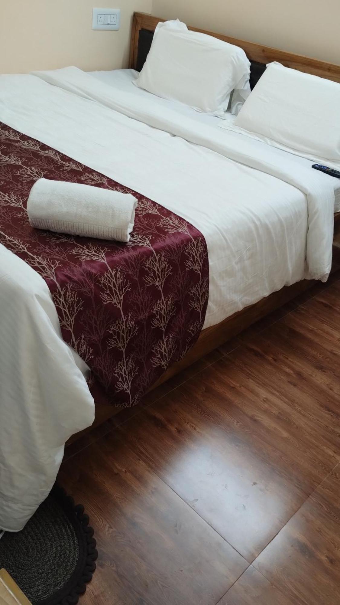 Hotel Vip Prime Puri Luaran gambar