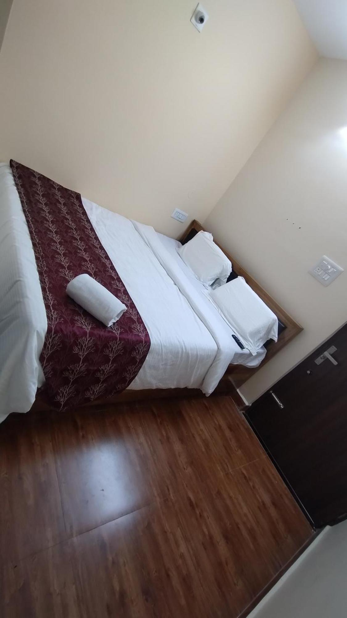 Hotel Vip Prime Puri Luaran gambar