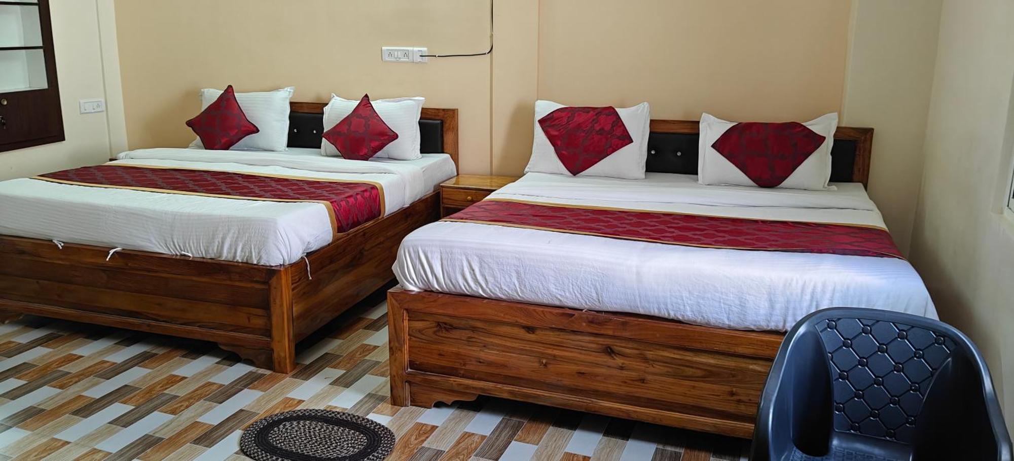 Hotel Vip Prime Puri Luaran gambar